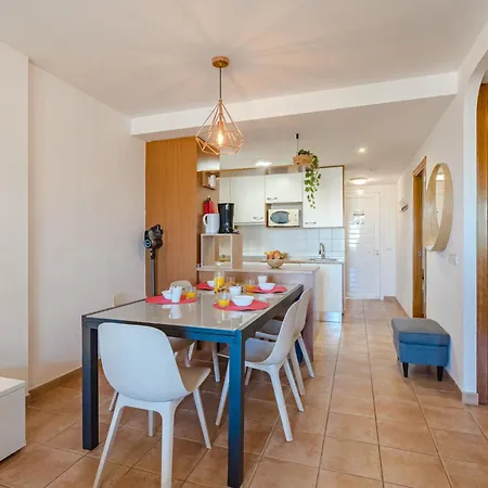 Lägenhet Vista Oceano Y Piscinas Paraiso By Interhome